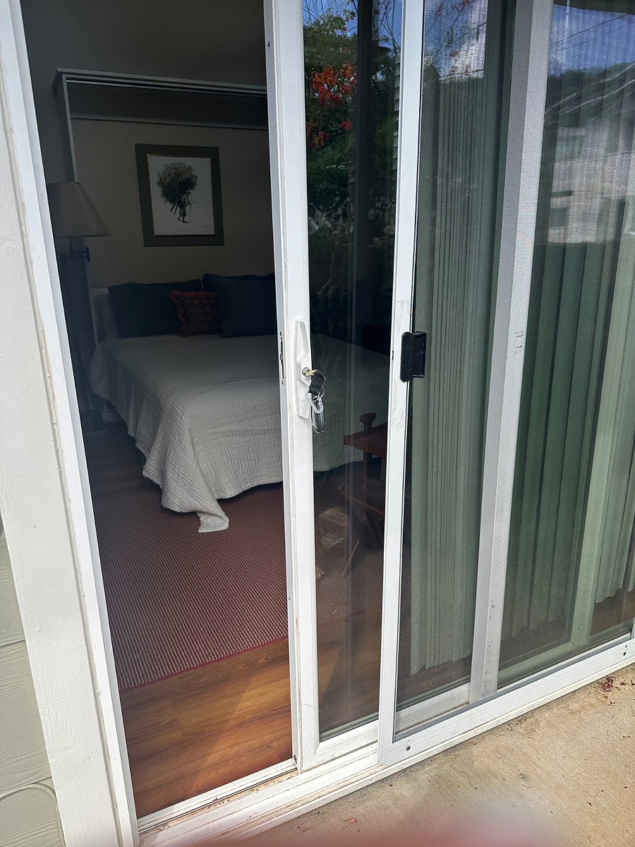 Furnished Finder property 811671_1 photo 3