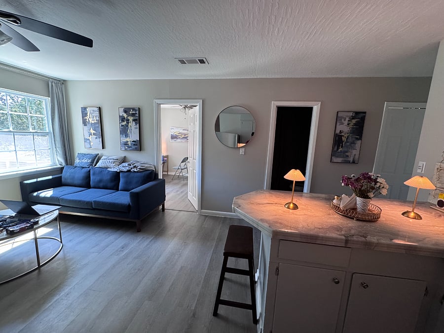 Furnished Finder property 811684_1 photo 33