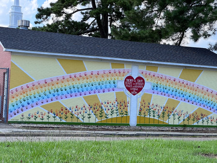 Many local murals and artwork are hidden gems spotted throughout the city. Try to count them all! 