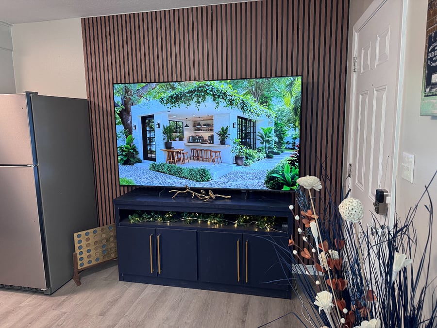 Massive 75" Smart TV with Netflix YouTube Apple AirPlay & more. Connect your phone or computer in seconds!