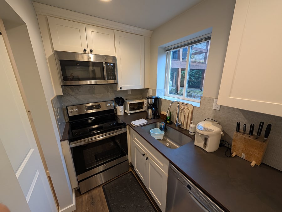 Furnished Finder property 811690_1 photo 5