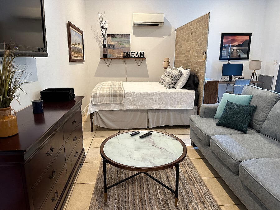 Furnished Finder property 811762_1 photo 1