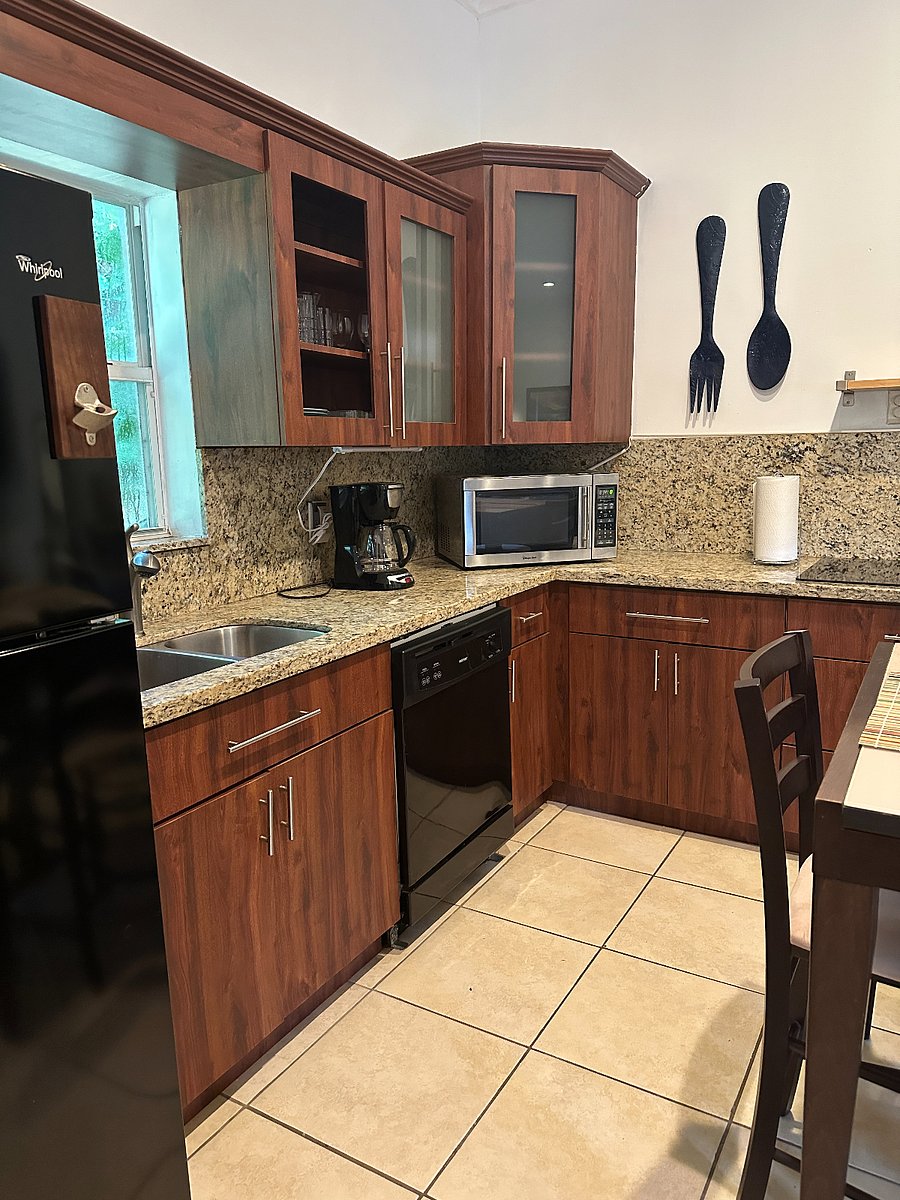 Furnished Finder property 811762_1 photo 2