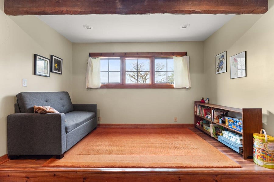 Reading nook at the top of the stairs between the bedrooms