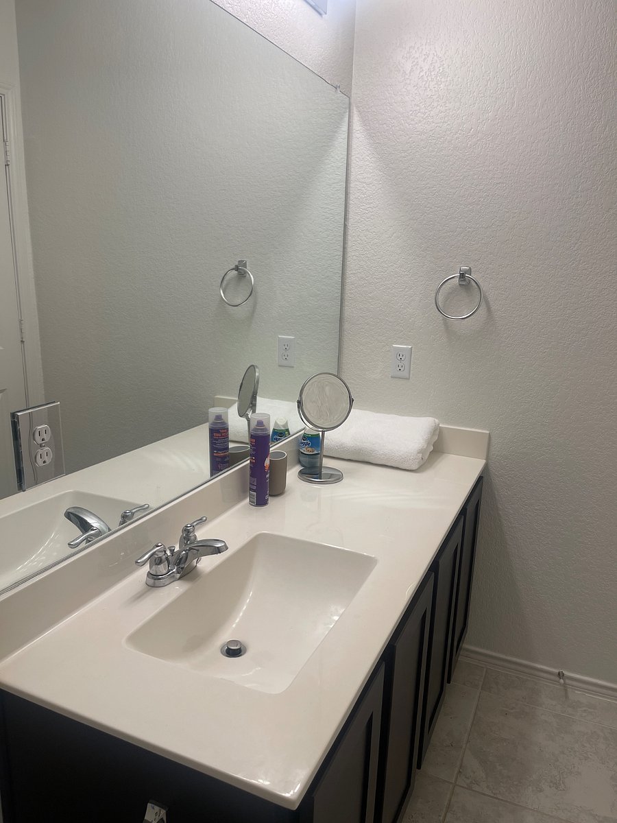 Furnished Finder property 811783_1 photo 3