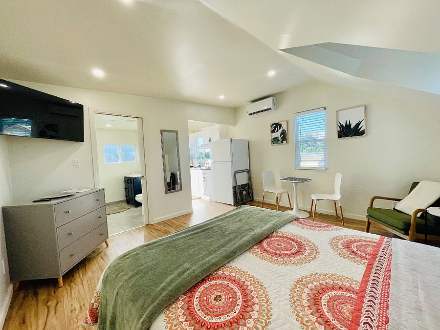 Furnished Finder property 811787_2 photo 5