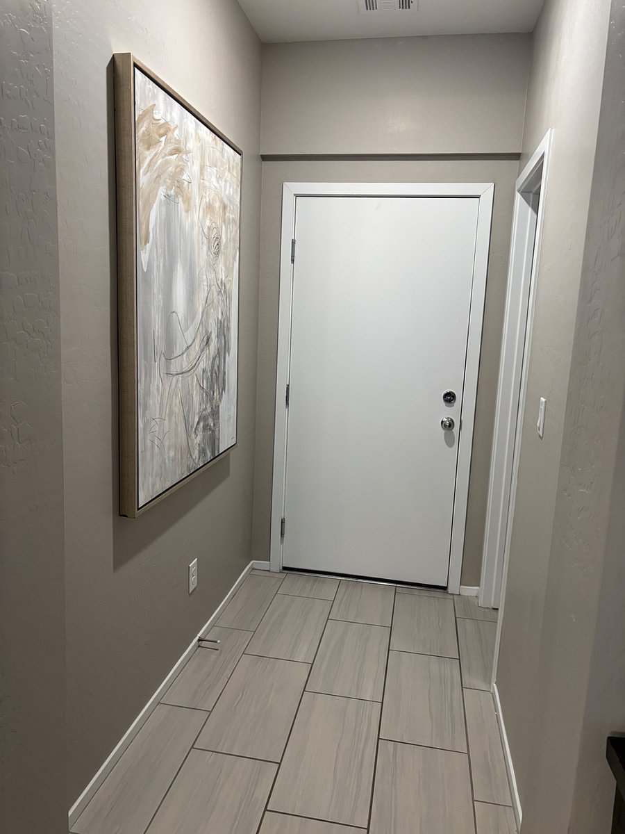 Private entrance from 2 car garage 