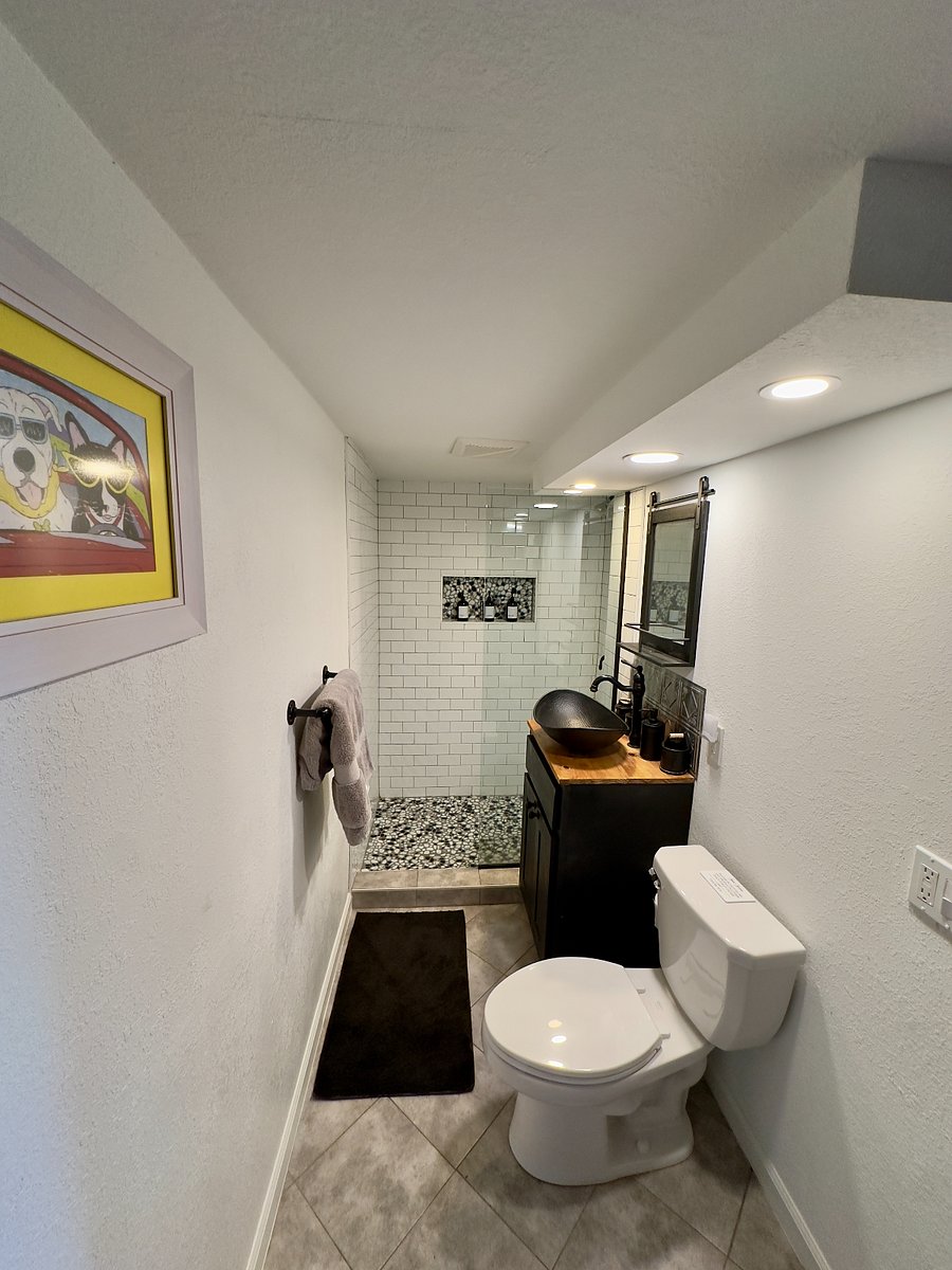fully renovated bathroom