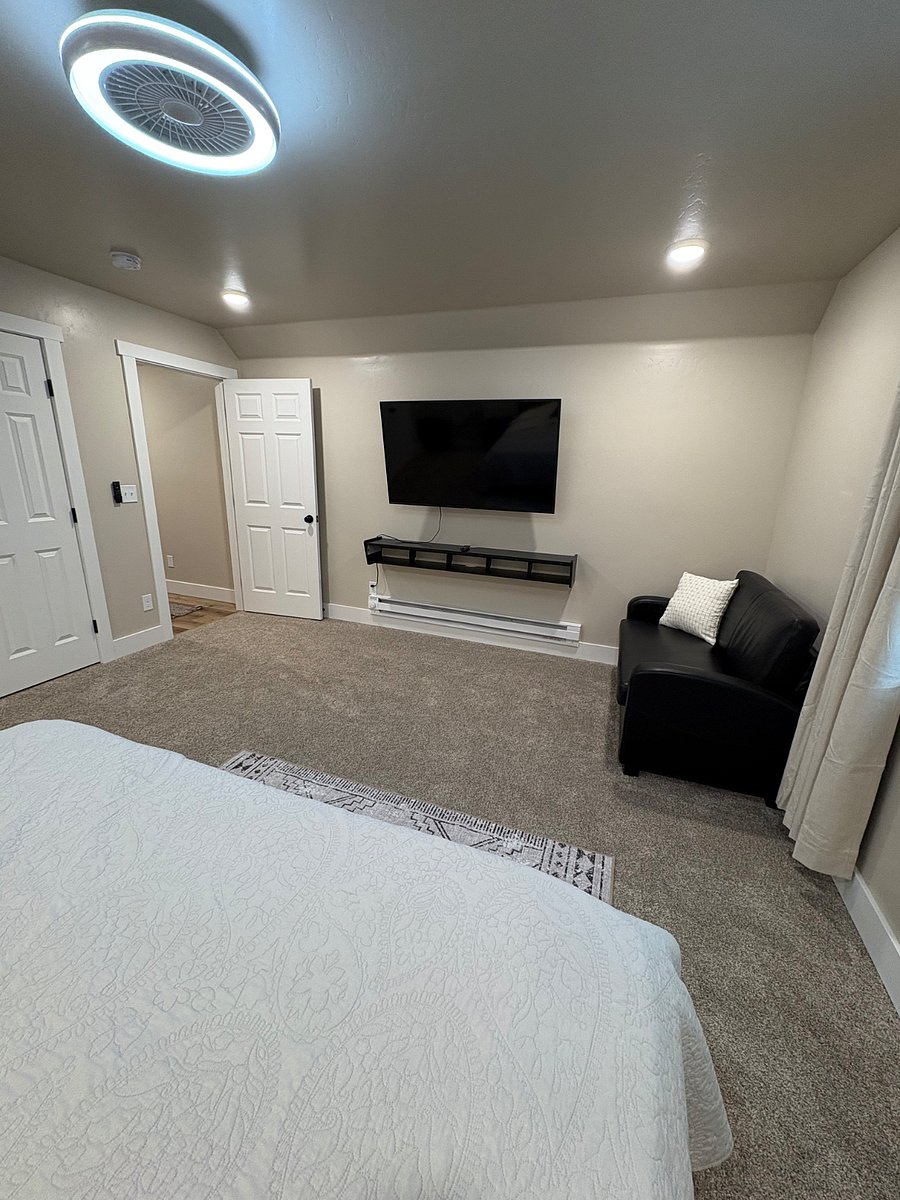 Furnished Finder property 811938_1 photo 31