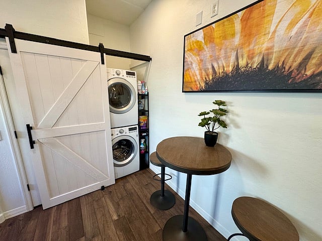 Furnished Finder property 811945_1 photo 14