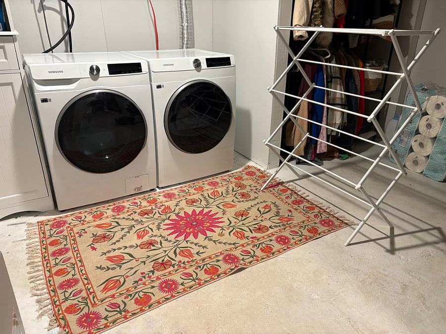 Full laundry in basement