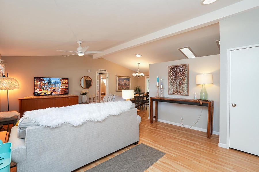 Living Room with 55-inch Smart TV