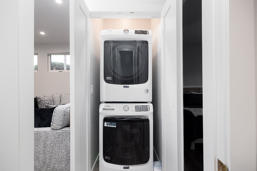 Full Size Washer/Dryer
