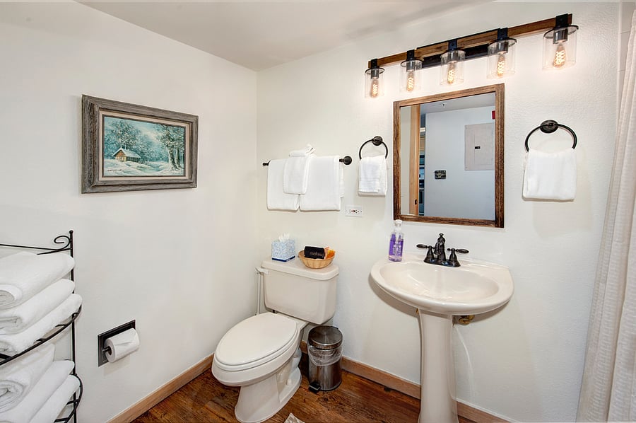 Furnished Finder property 812000_1 photo 18