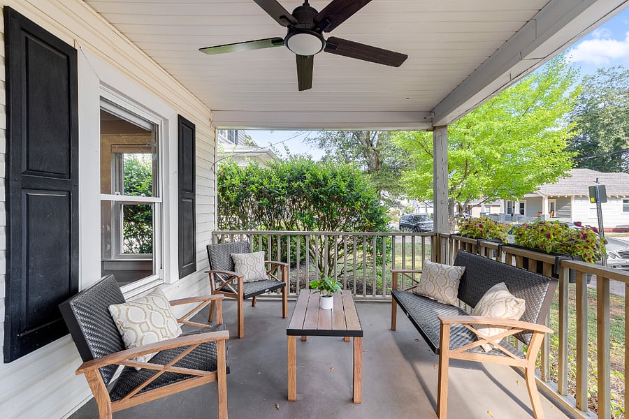 Front porch / "outdoor living room" with seating for 4