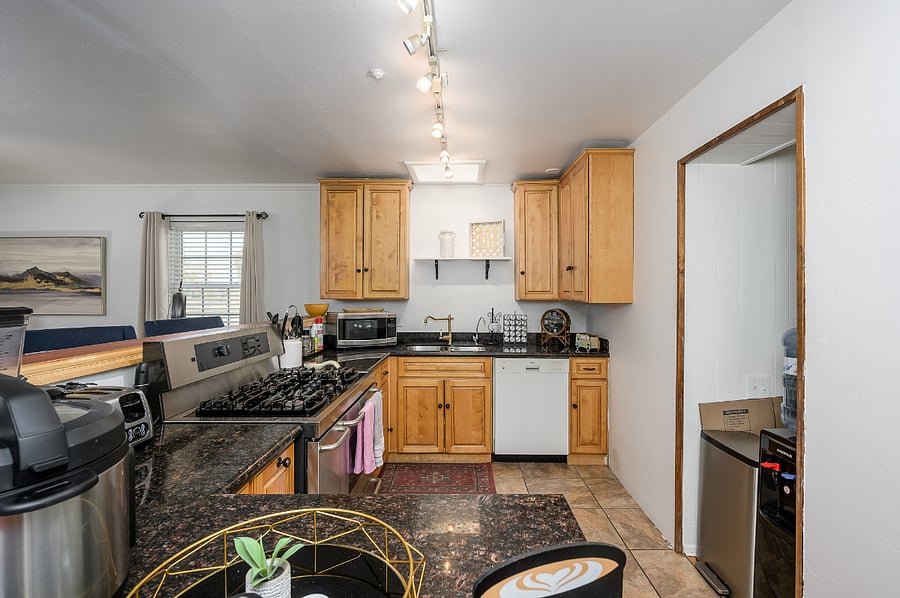 Furnished Finder property 812024_1 photo 15