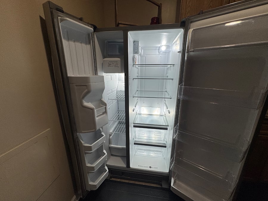 Kitchen (view 4); Full size French door refrigerator and freezer with ice and water dispenser,