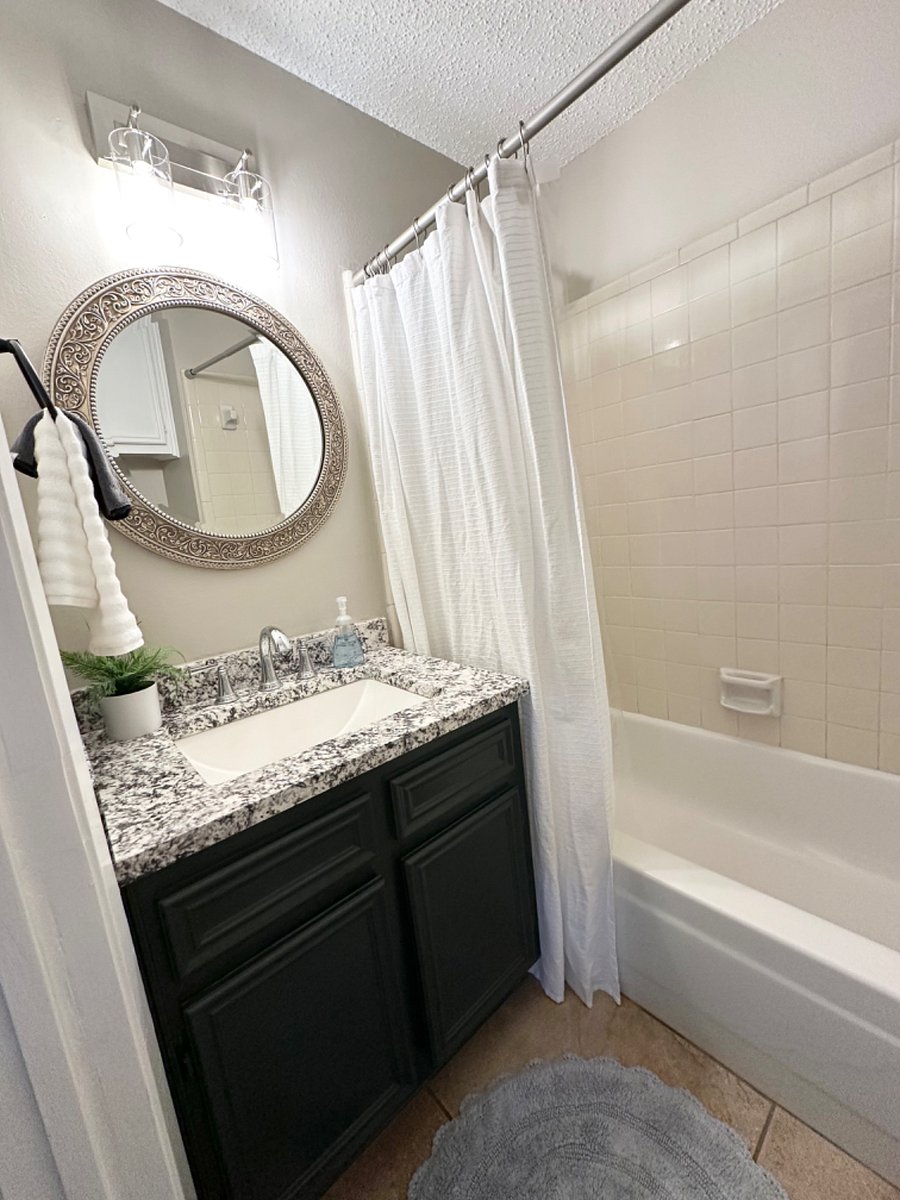 Furnished Finder property 812048_1 photo 13