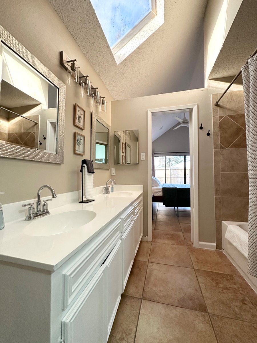 Furnished Finder property 812048_1 photo 10