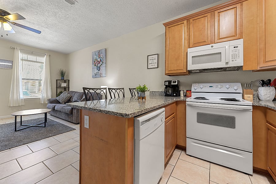 Furnished Finder property 812057_1 photo 5