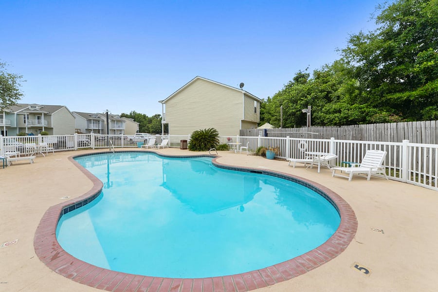 Furnished Finder property 812057_1 photo 9