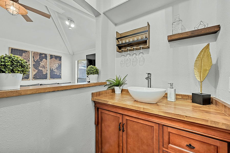 Furnished Finder property 812065_1 photo 9