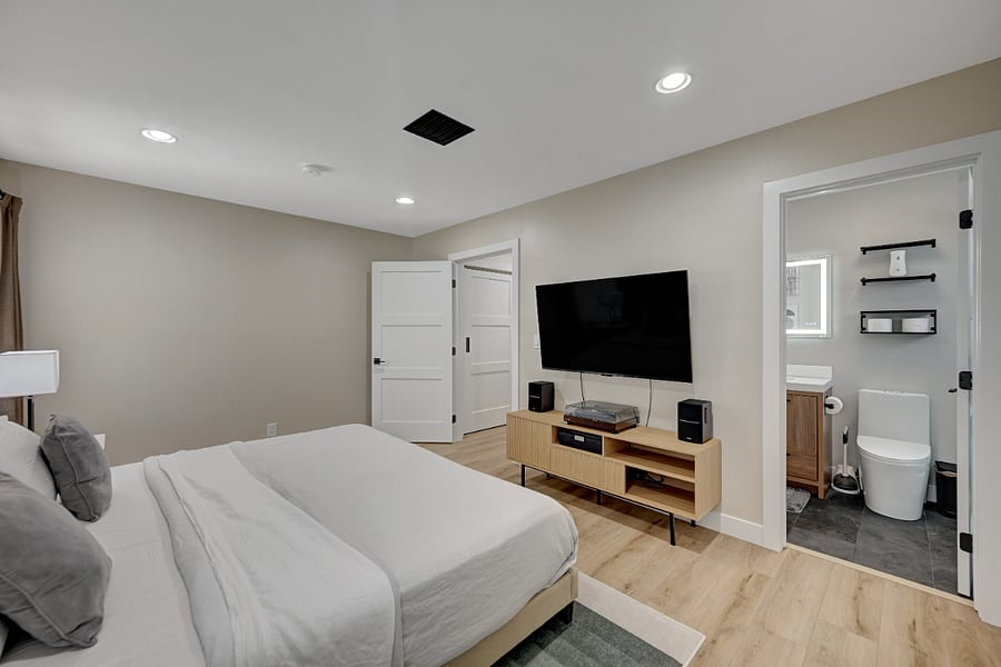 Furnished Finder property 812073_1 photo 3