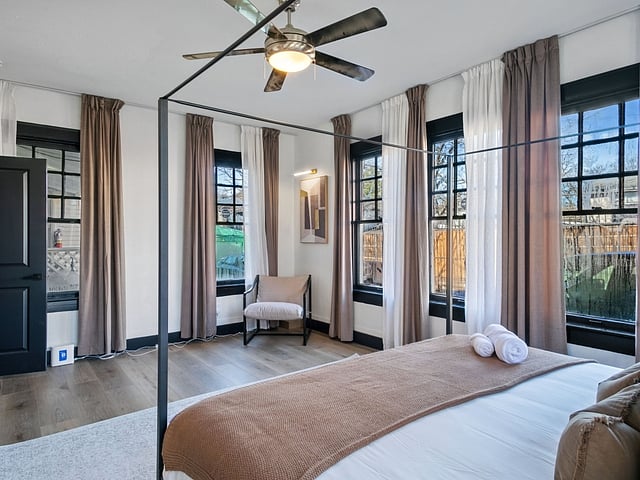 Furnished Finder property 812097_1 photo 14