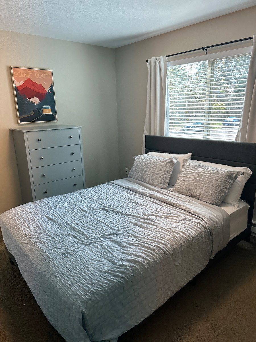 Furnished Finder property 812110_1 photo 36