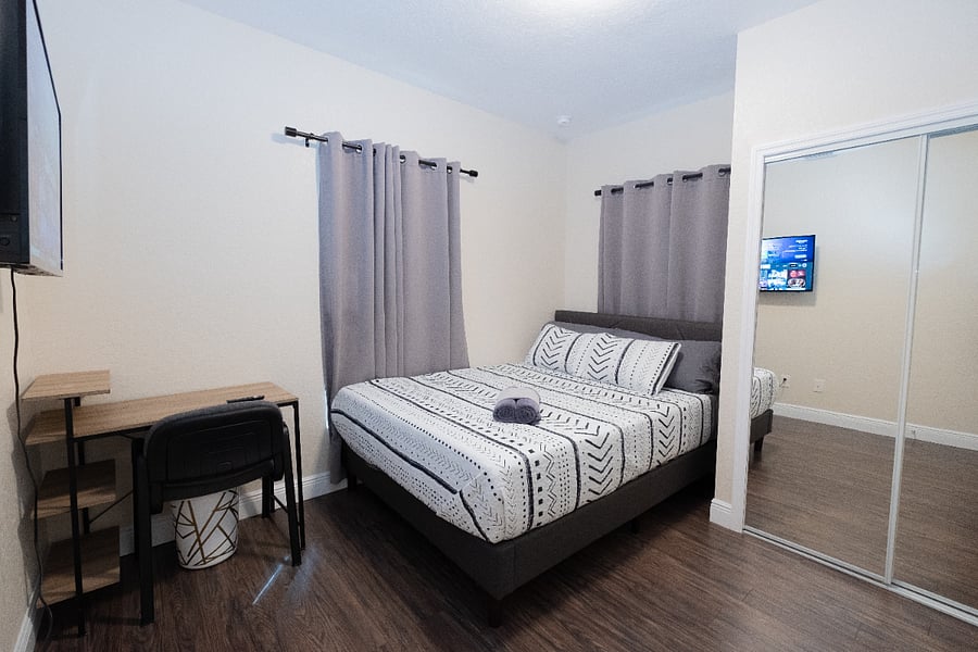 Furnished Finder property 812113_1 photo 13