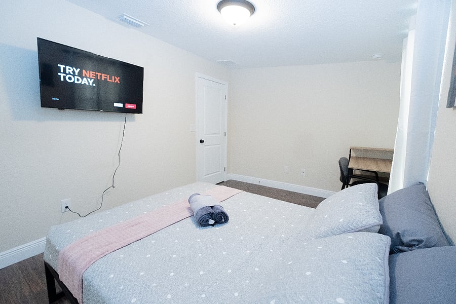 Furnished Finder property 812113_1 photo 18