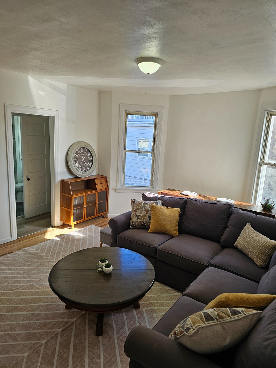 Furnished Finder property 812135_1 photo 9