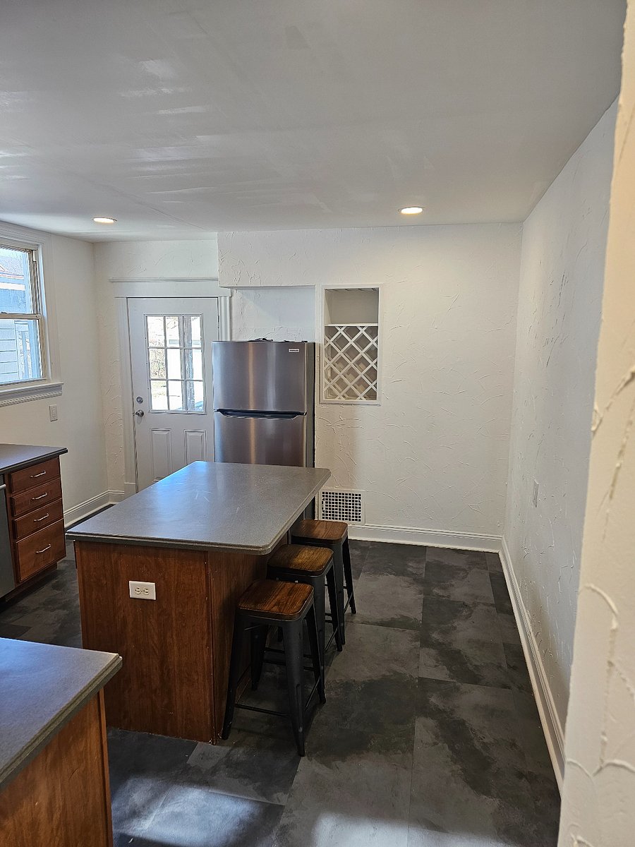 Furnished Finder property 812135_1 photo 18