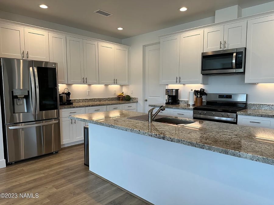 Furnished Finder property 812136_1 photo 8