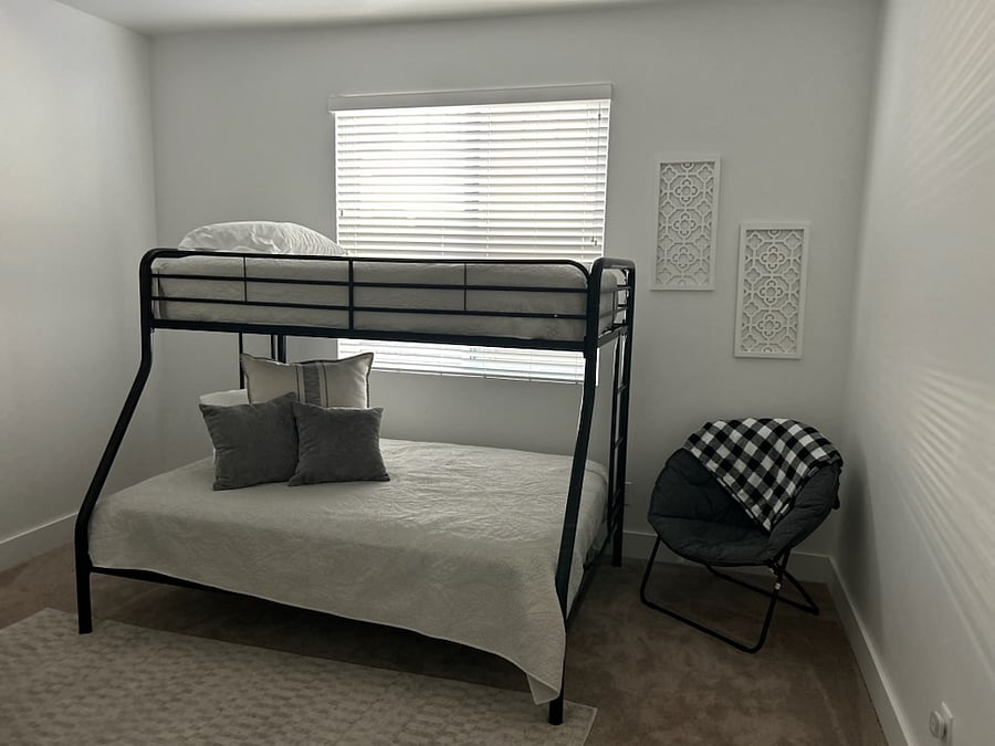 Furnished Finder property 812136_1 photo 18