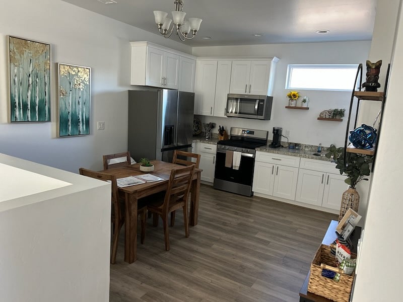Furnished Finder property 812136_2 photo 5