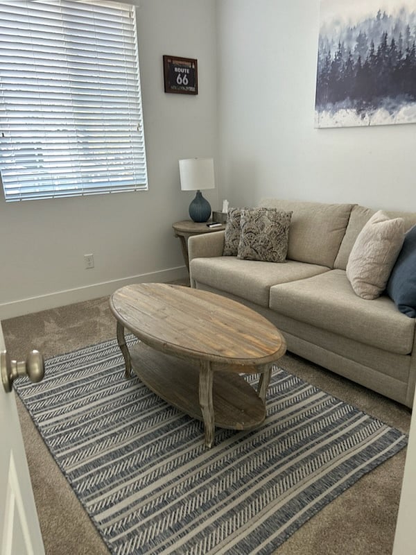 Furnished Finder property 812136_2 photo 2