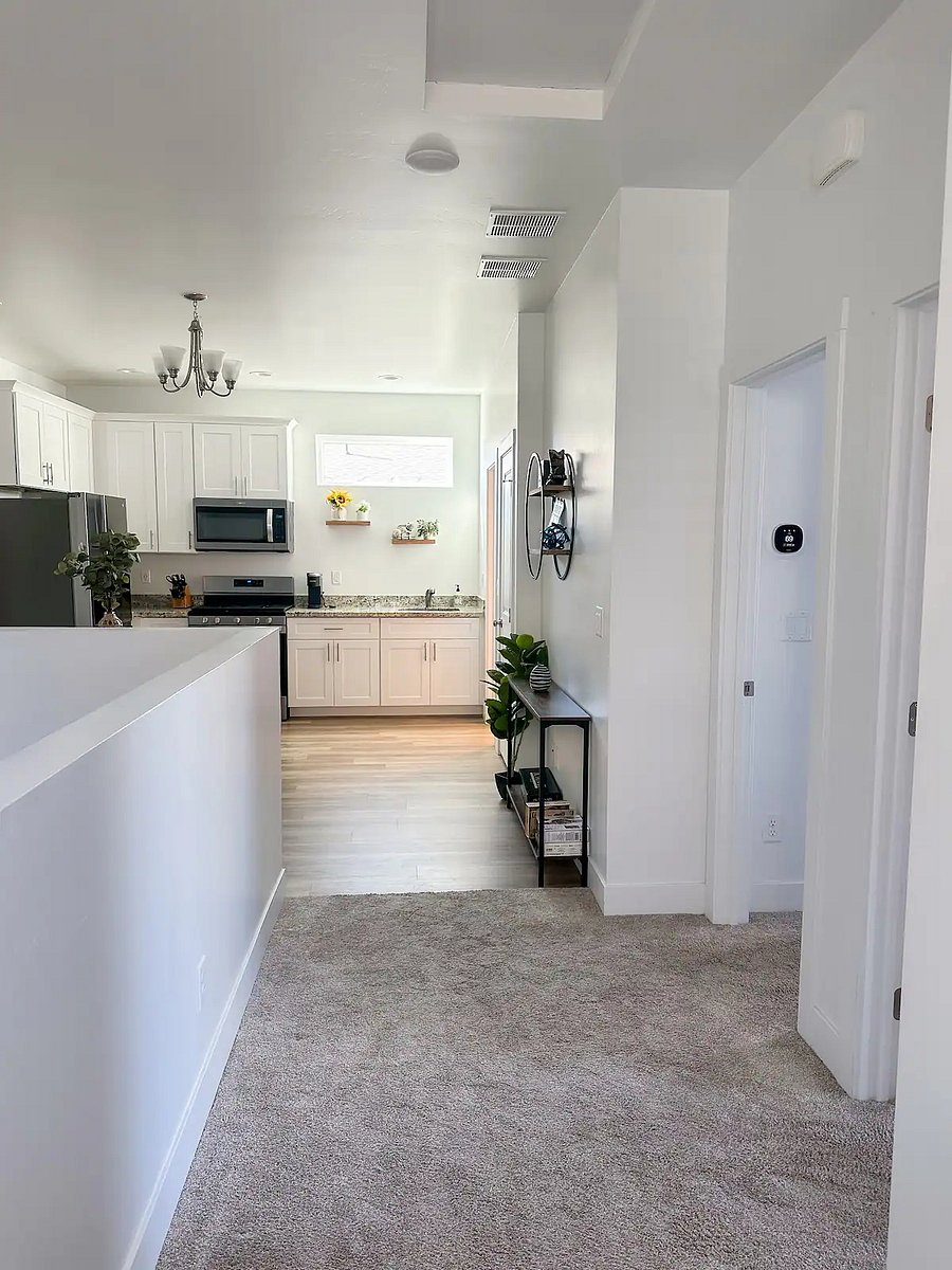 Furnished Finder property 812136_2 photo 6