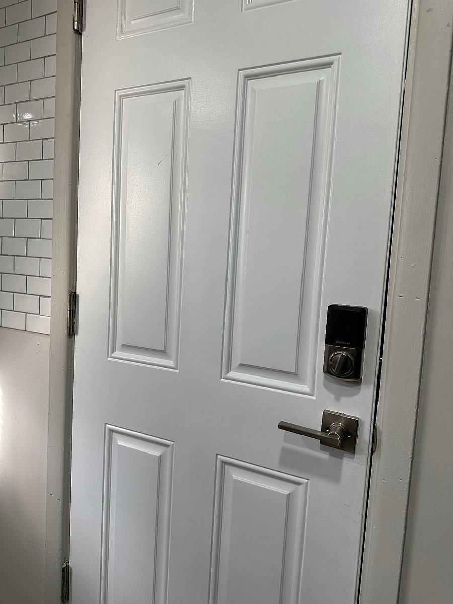 Includes Kwikset Lock 