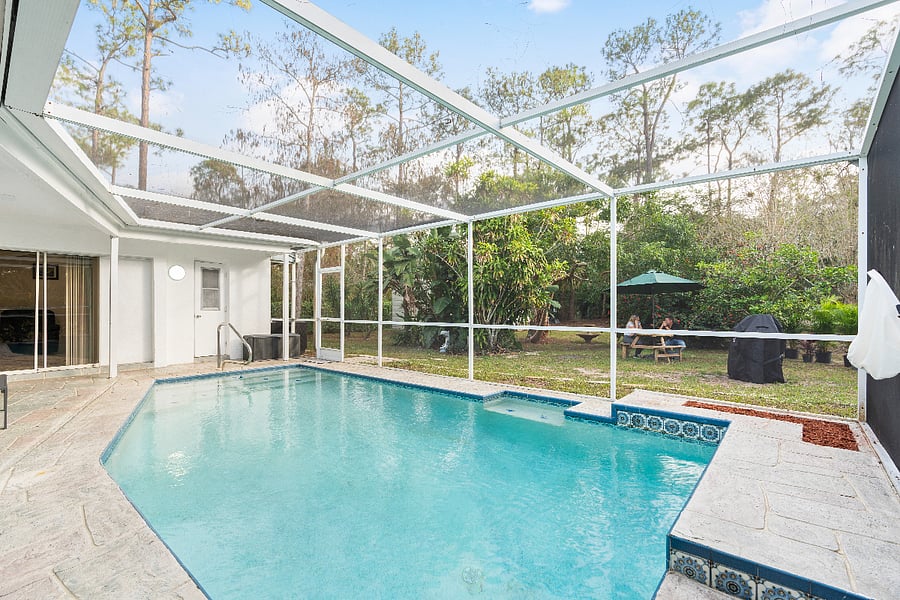 Furnished Finder property 812196_1 photo 10