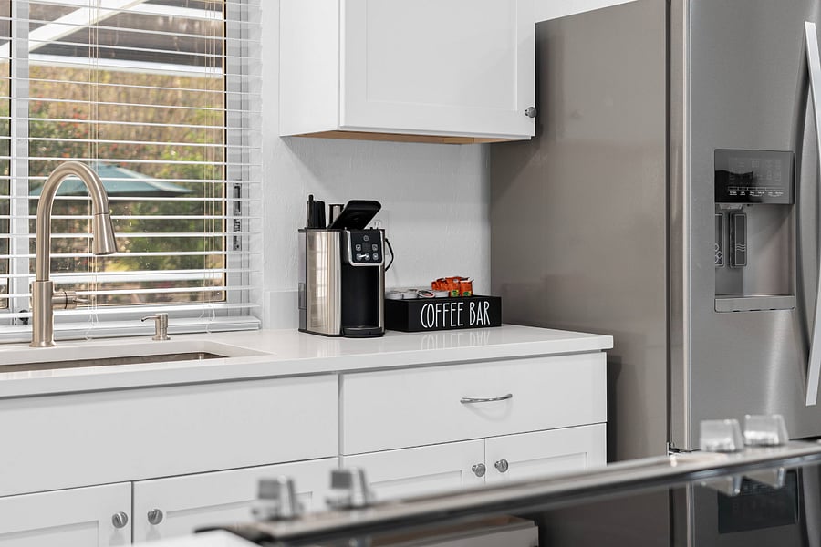 fully stocked kitchen 