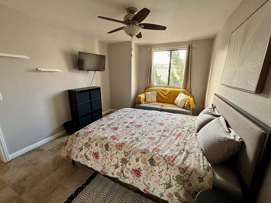 Furnished Finder property 812207_1 photo 17
