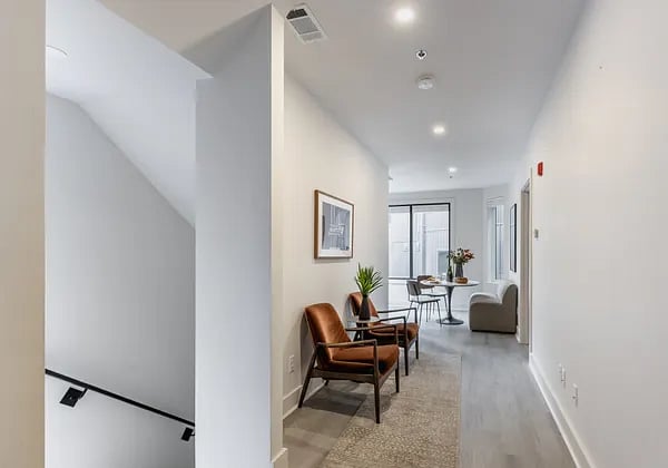 Furnished Finder property 812303_14 photo 14