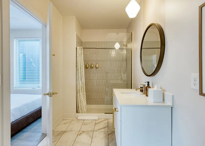 Furnished Finder property 812303_15 photo 25