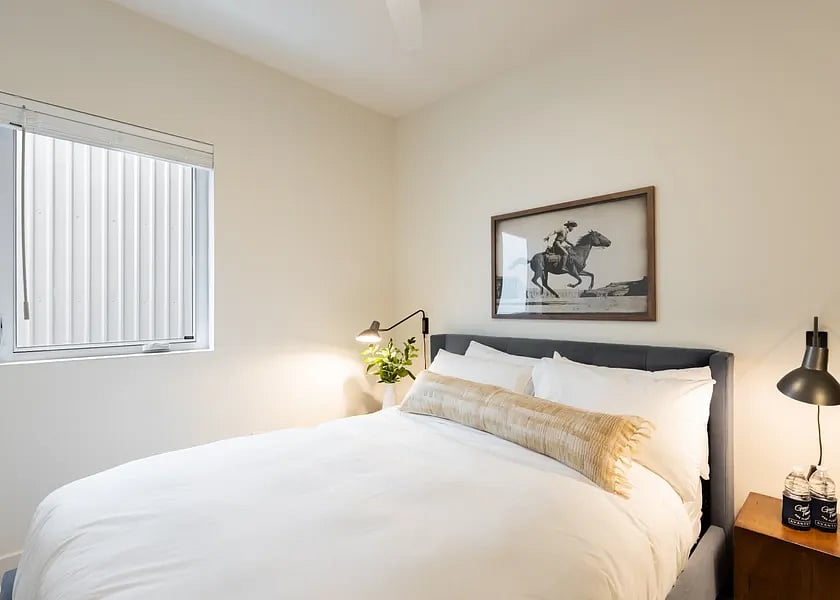 Furnished Finder property 812303_18 photo 23