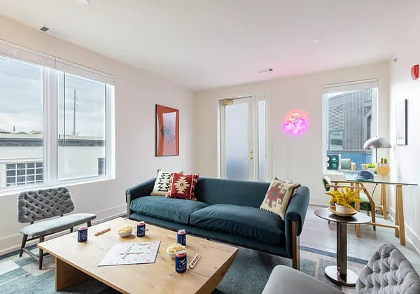Furnished Finder property 812303_20 photo 4