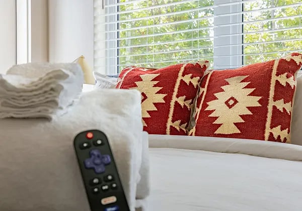 Furnished Finder property 812303_4 photo 12