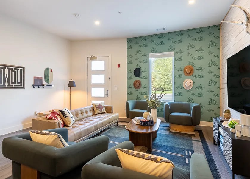 Furnished Finder property 812303_7 photo 12