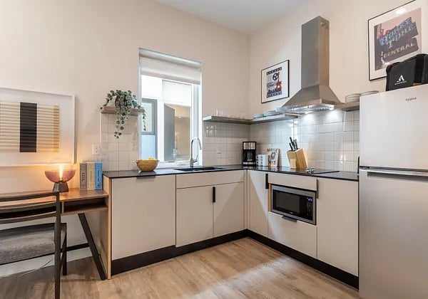 Furnished Finder property 812304_21 photo 10