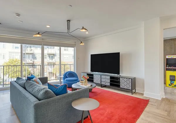 Furnished Finder property 812305_18 photo 31